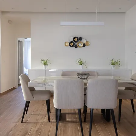 Onirico Apartment *